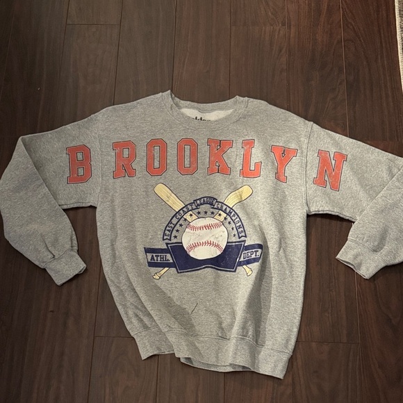 PacSun Tops - Pacsun Gray Brooklyn Baseball Graphic Sweater
